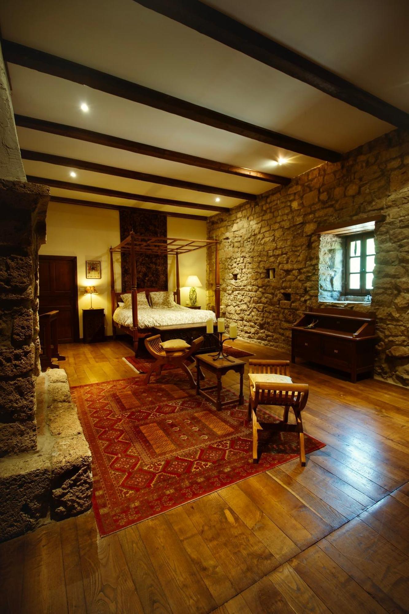 Le Chateau De Sorgues Cornus Exterior foto